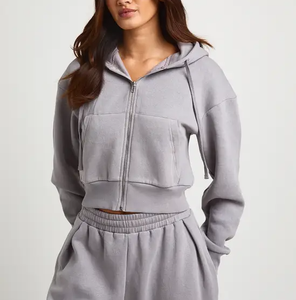 Conjunto de Sudadera Personalizada con Cuello Redondo y Pantalones a Juego para Mujer, Fabricante de Ropa al por Mayor con Etiqueta Privada OEM ODM - Product Image 3