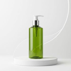 Flacon pompe rond en PET 300 ml, bouteille en plastique verte avec pompe pour shampoing, soins de la peau, emballage cosmétique, fabricant vietnamien - Product Image 1