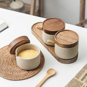 <span class=keywords><strong>Set</strong></span> Stoples Bumbu Keramik Ramah Lingkungan Tahan Lama dengan Tutup Jepit dan Sendok untuk Penggunaan Dapur Multifungsi - Product Image 4