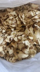 Newest Crop Pure <b>Fresh</b> <b>Ginger</b> / Dried <b>Ginger</b> Flakes Slices / <b>Ginger</b> Extract Powder for Export With High Quality - Product Image 5