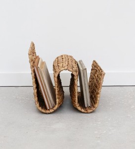 Wholesale Handwoven Water Hyacinth Magazine <b>Holder</b> and <b>File</b> Organizer with Handle for Home Office Desk Storage Made in Vietnam - Product Image 3