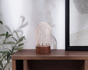 Support décoratif artisanal en bois de santal écologique pour brûleur d'encens et diffuseur d'aromathérapie, idéal pour Bakhoor et Oud à la maison - Product Image 3