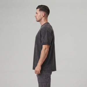 Camiseta Oversize para Hombre Personalizada, Estilo Urbano, con Lavado Ácido y Efecto Vintage, 100% Algodón - Product Image 1
