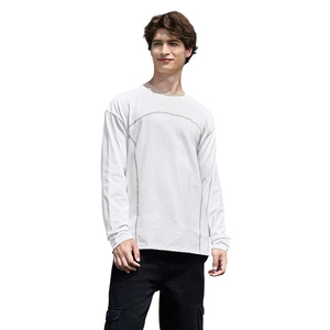 Chemises à manches longues pour hommes très demandées, chemises élégantes à coupe ajustée en blanc, vêtements décontractés pour l'extérieur, t-shirts pour hommes - Product Image 1