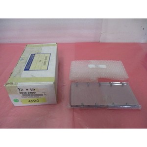 AMAT 0040-23091 Plate-Clear, Chamber Monolith - อุปกรณ์และชิ้นส่วนเซมิคอนดักเตอร์ระดับโลกที่เชื่อถือได้ - Product Image 1
