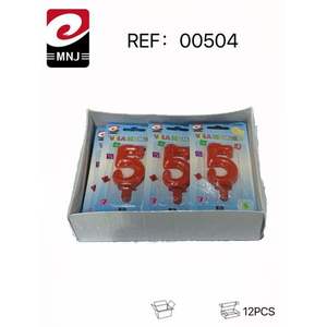 Bougies d'anniversaire rouges numérotées pour célébrations et festivités - Product Image 5