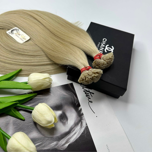 Extensions de cheveux humains Remy vietnamiens à pointe plate en kératine, blond platine, personnalisées par Sun Hair Company - Product Image 2