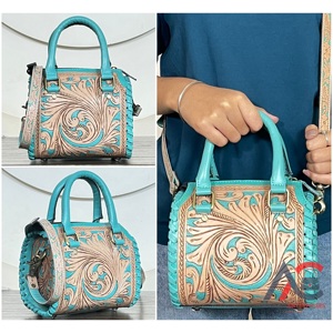 Bolsos de Lona de Cuero Genuino Hechos a Mano Estilo Occidental, de Gran Venta, Nuevos Bolsos Cruzados de Cuero Turquesa Estilo Vaquero - Product Image 1
