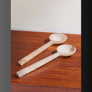 Ensemble d'outils à salade en résine faits à la main, lot de 2, motif marbré Aqua Swirl, comprenant une cuillère et une fourchette, passe au lave-vaisselle, sans BPA, compatible micro-ondes - Product Image 6