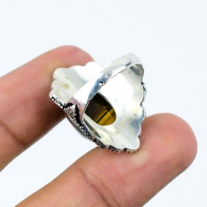 Anillo de Piedras Preciosas Hecho a Mano de Moda, Chapado en Oro de 18K, Bisel de Diamantes con Corte Princesa para Regalo - Product Image 3