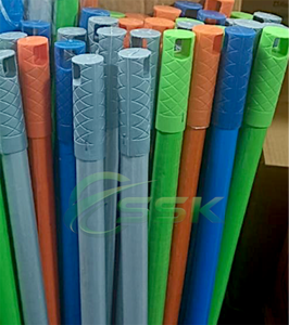 Máquina para Fabricar Palos de Escoba de Madera de Eucalipto con Cabezal de PVC y Cerdas Suaves, Diseño Portátil para Limpieza del Hogar y Baño - Product Image 6