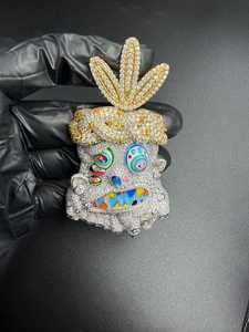 Colgante inspirado en el sueño de Travis Scott Melted Utopia, colgante de dibujos animados con incrustaciones de diamantes, colgante de plata 925 estilo hip hop, colgante de moissanita VVS. - Product Image 3