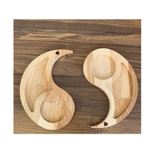 Plateau en bois rustique fait main, plateau de service naturel, planche de cuisine pour fruits, en-cas, pain, fromage, desserts et apéritifs - Product Image 5