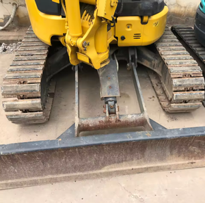 Mini-excavatrice hydraulique Komatsu PC35MR d'occasion de qualité supérieure, équipement de construction <span class=keywords><strong>compact</strong></span> de 3,5 tonnes - Product Image 4