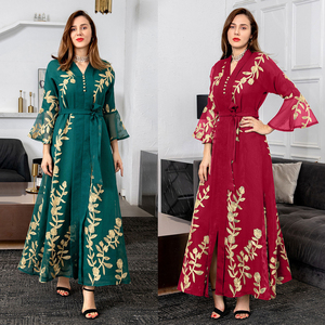 Abaya Maxi Vert Émeraude Brodé pour Femme, Col en V, Manches Trois Quarts, Motif Floral, Coupe Ample, en Rayonne, Mode Islamique - Product Image 2