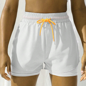 Achetez des shorts de sport pour femmes de haute qualité en gros, à taille haute, à séchage rapide, respirants, à double couche - Product Image 3