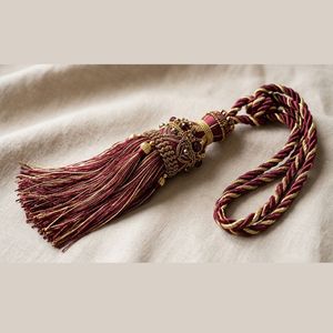 Nudos de Espada de Alambre Dorado de Primera Calidad, Personalizados en Color, Tamaño y Ajuste, Hechos a Medida, OEM - Product Image 2
