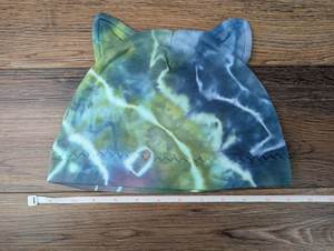 หมวกบีนนี่ถักไหมพรมแบบกำหนดเอง สไตล์ใหม่ ลายมัดย้อม หมวกบีนนี่ถักไหมพรมอุ่นๆ สำหรับฤดูหนาว ผลิตในประเทศปากีสถาน - Product Image 3