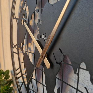 Reloj de Pared de Metal con Mapa del Mundo Vintage, Diseño de Globo con Números Romanos, Reloj Decorativo de Estilo Antiguo, Arte de Pared Negro para Sala de Estar - Product Image 2