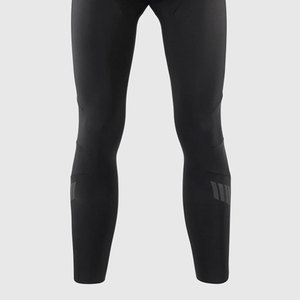 Ropa Deportiva de Estilo Urbano para Exteriores con Pantalones Cortos y Medias Transpirables de Secado Rápido, desde Pakistán - Product Image 4