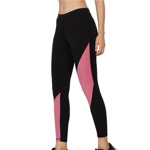 Leggings de yoga taille haute longueur cheville, color block noir et rose, en Spandex et Polyester, extensibles dans les quatre sens, avec surpiqûres contrastées - Product Image 2