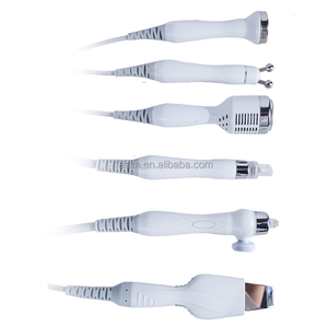 Máquina de Belleza Facial Multifuncional 7 en 1 con Oxígeno y Agua, con Dermoabrasión, Reafirmación y Reducción de Arrugas - Product Image 6