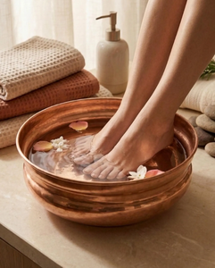 Luxurious Round Golden <b>Brass</b> Pedicure Bowl Hand-Hammered Spa Foot Bath Basin for Beauty Salon & Wellness Center Wholesale - Product Image 1