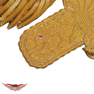 Epaulettes de Hombro Metálicas Doradas KEW con Flecos, Diseño Vintage de Lujo, Acabado Bordado Ecológico y Duradero - Product Image 2