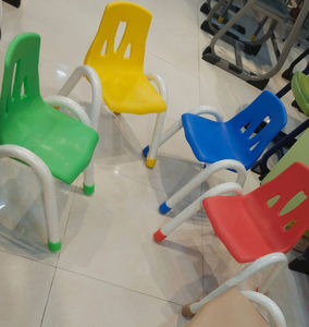 เก้าอี้เด็กพลาสติกทันสมัย ทนทาน ขายดี - เฟอร์นิเจอร์โรงเรียนสำหรับนักเรียน ใช้ได้ทั้งที่บ้าน นอกบ้าน และห้องนอน - Product Image 3