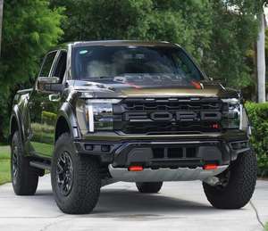 Meilleur prix, vente flash : Ford F-150 Raptor R 2025, moteur V8 Predator 5,2 litres suralimenté - Product Image 1