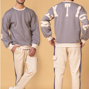 Conjunto Casual de Dos Piezas para Hombre, Sudadera con Capucha y Pantalones Deportivos, Color Verde Oliva, Estampado Ecológico, Estilo Urbano - Product Image 1