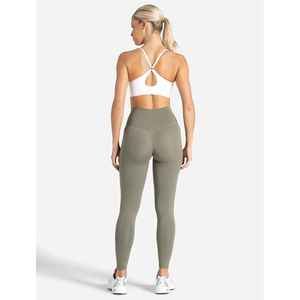 Sujetador deportivo sin costuras con cuello en V profundo y espalda cruzada para mujer, soporte medio, yoga, color liso, tela elástica - Product Image 2