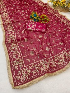 Georgette <b>Saree</b> Gold Embroidery Border for Women Wedding Wear Indian Pakistani Traditional Floor-Length Quick Dry All Seasons - Product Image 4