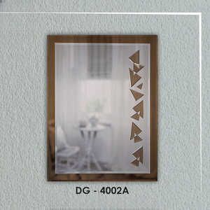 Espejo de diseño: una capturante combinación de arte moderno y elegancia clásica, el centro de atención en cualquier espacio de vida contemporáneo. - Product Image 4