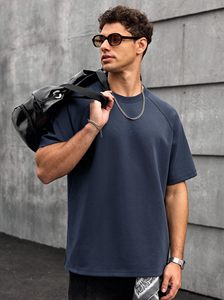 เสื้อยืดผู้ชายทรงหลวมพิมพ์ลายกราฟิก แขนสั้น ผ้าฝ้าย สไตล์สตรีทแวร์ ปักลาย ทรงโอเวอร์ไซส์ - Product Image 4