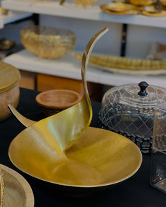 ชามเสิร์ฟอะลูมิเนียมหล่อขึ้นรูปทรงศิลป์ สำหรับตกแต่งโต๊ะในโอกาสพิเศษ เพิ่มความสวยงามด้วยงานโลหะประดับ - Product Image 6