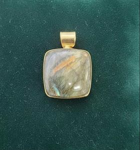 Collier pendentif en argent allemand avec pierre de labradorite, bijoux indiens faits à la main, labradorite naturelle, fabrication artisanale - Product Image 3