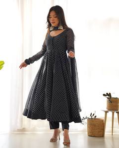 Conjunto de Salwar Kameez Anarkali para Mujer, Tela Georgette Sintética, Estampado Digital, con Dupatta, Moderno, para Fiesta o Uso Diario, Secado Rápido, Corte Regular - Product Image 3