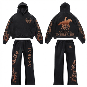 Ensemble survêtement unisexe personnalisé en gros, sweat à capuche et pantalon noirs 450 GSM, logo brodé, manches longues, streetwear automne - Product Image 1