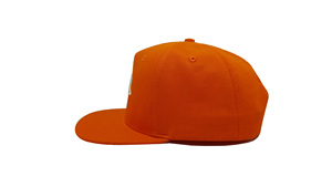 Casquette Snapback 5 Panneaux Structurée Personnalisable avec Logo et Couleur, Fabriquée en Usine au Vietnam, Confortable et Tendance pour le Quotidien - Product Image 4
