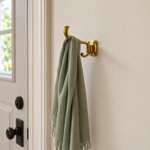 SHUBHAM Gancho Doble de Latón Macizo Dorado Pulido para Colgar Abrigos, Sombreros y Toallas, Gancho Decorativo para Ropa, para el Hogar - Product Image 4