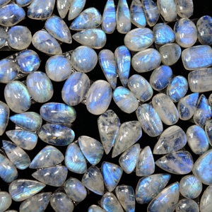 Natürlicher Regenbogen-Mondstein Paar Großhandelsposten für Schmuckherstellung 12x10x3mm 21x10x3mm Durchschnittlich 10 Karat - Product Image 3