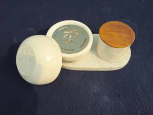 Juego de Quemadores de Incienso de Mármol con Caja Redonda y Tapa de Madera de Sándalo sobre Bandeja, Ecológico y Orgánico - Product Image 3