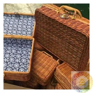 Sac à main en rotin tressé à la main, sac d'été en paille naturelle, sac à bandoulière décontracté, accessoire rustique pour femmes et vente au détail - Product Image 5