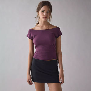 Camiseta Corta para Mujer con Cuello Barco, 100% Algodón, Manga Casquillo, Ajuste Delgado, Estilo Boutique, Moda Urbana Y2K, Venta al por Mayor de Ropa Femenina - Product Image 1