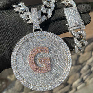 Colgante de Diamantes con Certificación IGI, Personalizado, con Cadena Chapada en Rodio, Joyería Hiphop para Hombre, Corte Brillante Redondo, Estilo Oro Blanco - Product Image 5