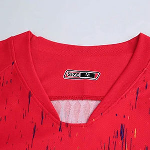 Exportateur en gros de maillots de football de sublimation haut de gamme avec des designs respirants en tissu 100% polyester à manches courtes pour les acheteurs en gros - Product Image 5