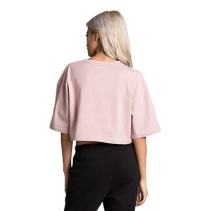 T-shirts en coton OEM personnalisés pour femmes, coupe oversize ample, crop top avec logo, style sexy et tendance - Product Image 5