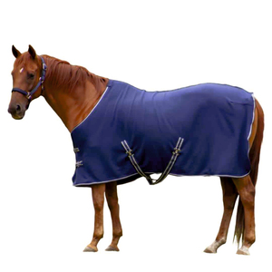 Manta para Caballo de Forro Polar Azul ROYAL INTRNATIONAL, Tamaño Personalizado, con Correas Ajustables y Ribete de Satén para Uso en Primavera y Otoño - Product Image 5