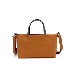 Bolso Tote de Cuero Granulado Color Camel, Elegante, Marca Laisser Faire, para Mujer, con Asa para Hombro, Cierre de Cremallera, Forro de Algodón, para Uso Diario - Product Image 2